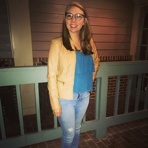 Meet your Posher, Allison